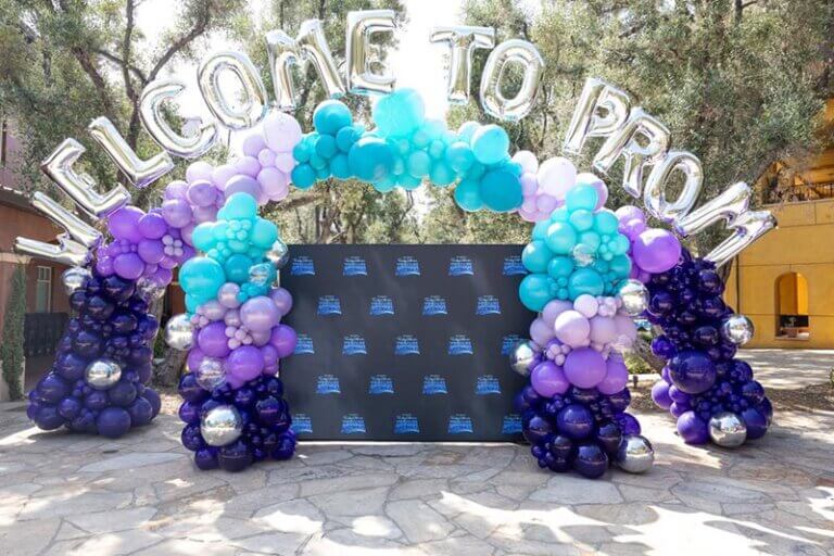 balloon celebrations on Montana Avenue