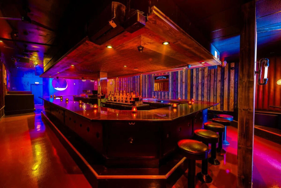 Circle Bar in Santa Monica