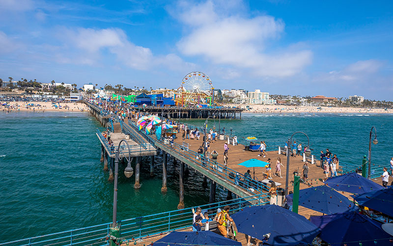 Santa Monica Pier in Summer | Santa Monica Sun The Santa Monica Pier during summer